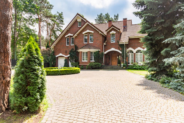 Best Driveway Resurfacing Pavers  in Bangor, ME